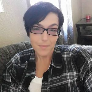 Meet your Posher, Cathy